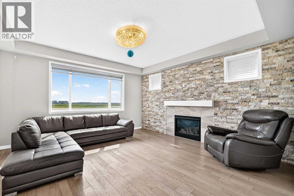 247 Cityscape Way NE