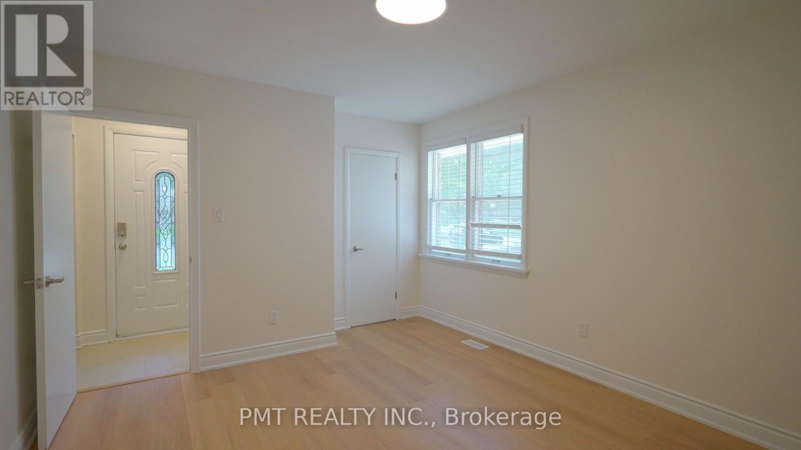 143 ELGIN CRESCENT