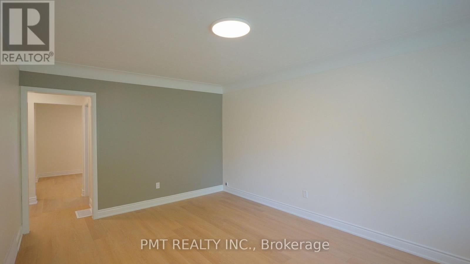 143 ELGIN CRESCENT