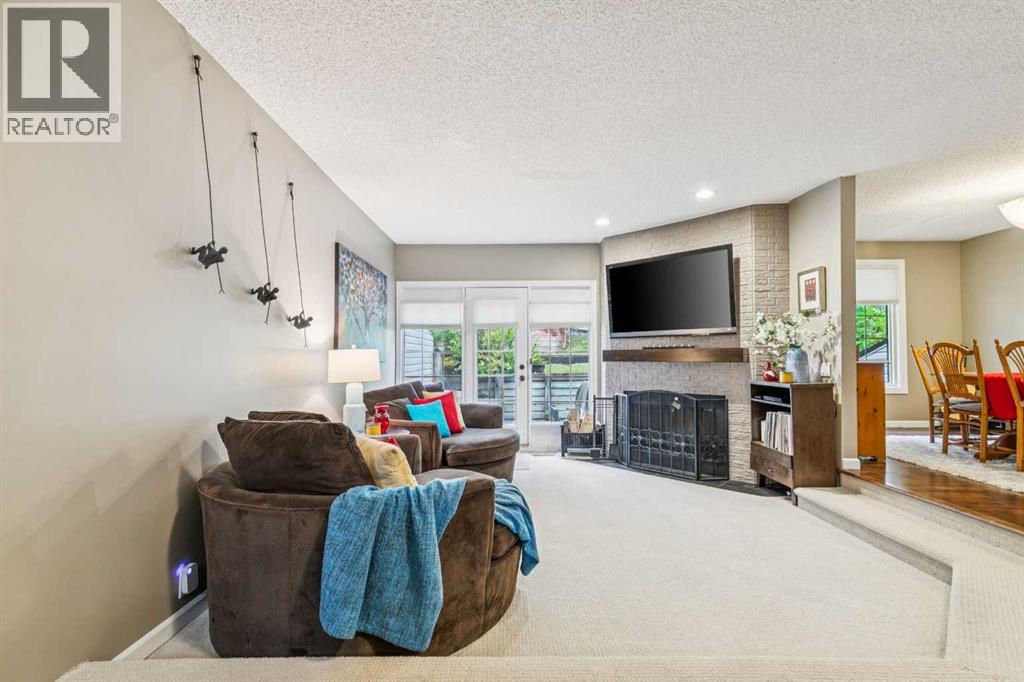 22, 448 Strathcona Drive SW