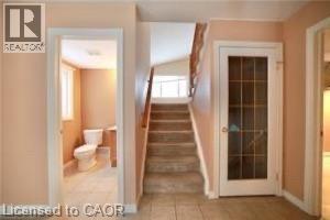 17 HAWKSWOOD Drive