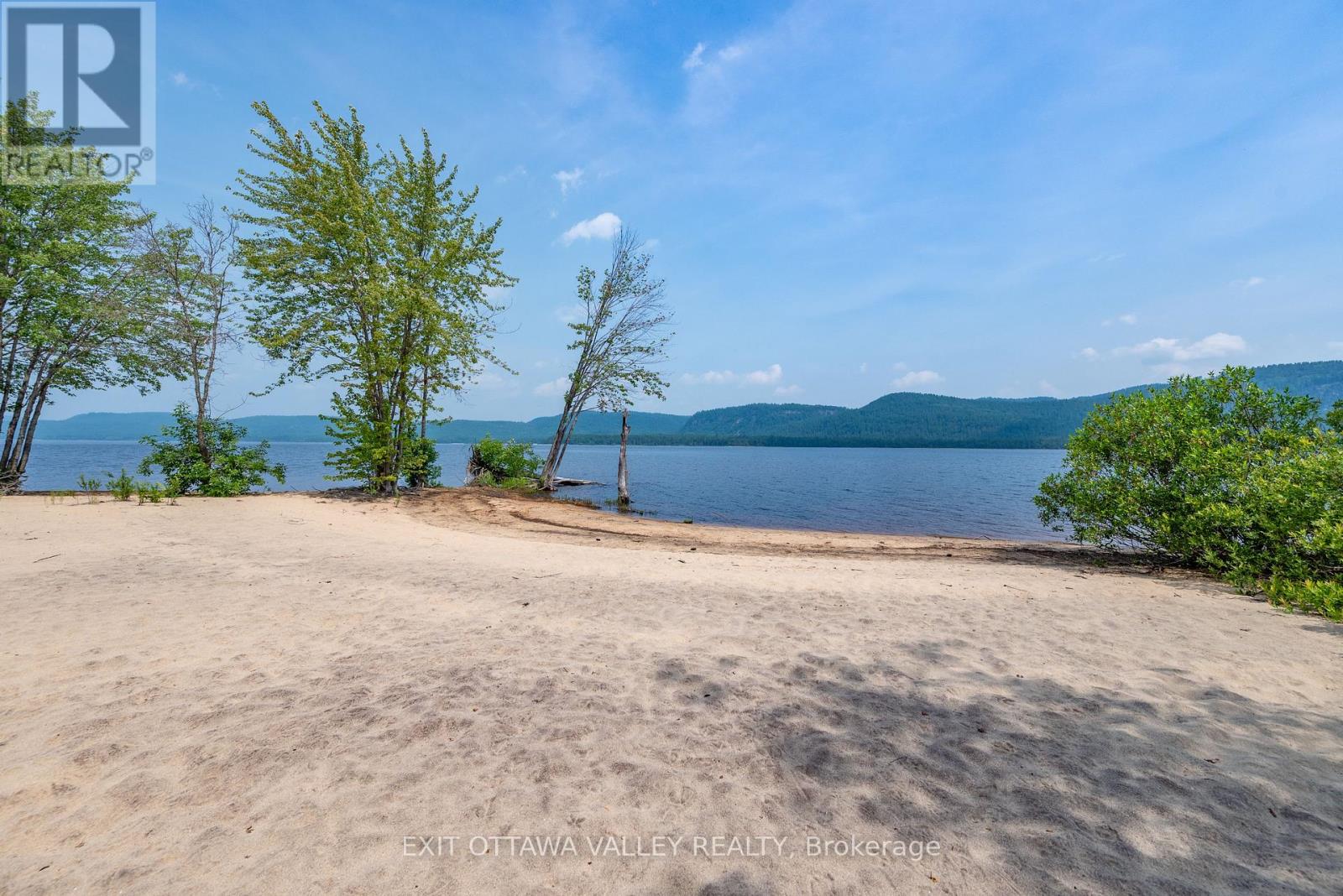 10 RYANS CAMP LANE - Photo 3