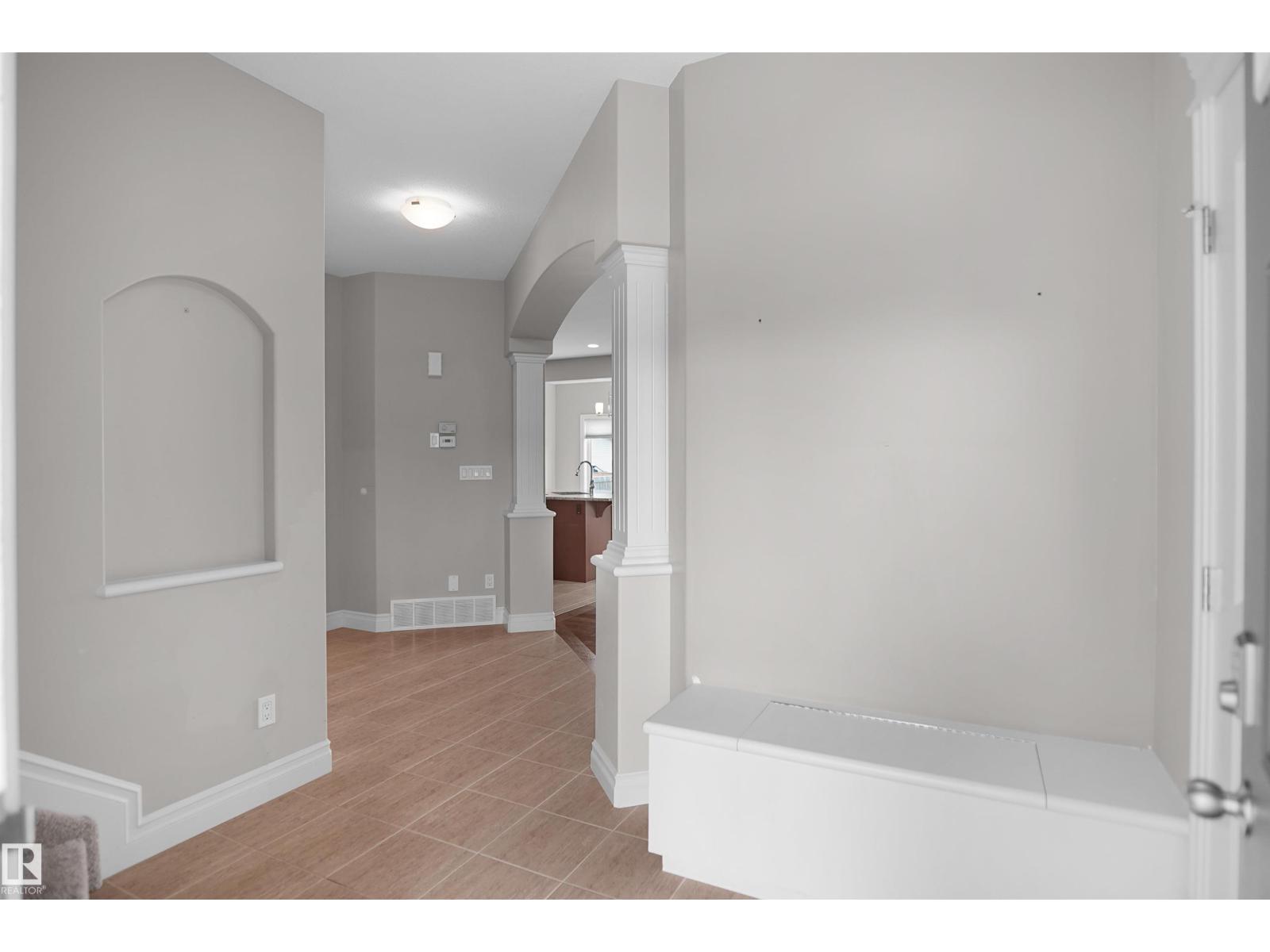 138 HENDERSON LI