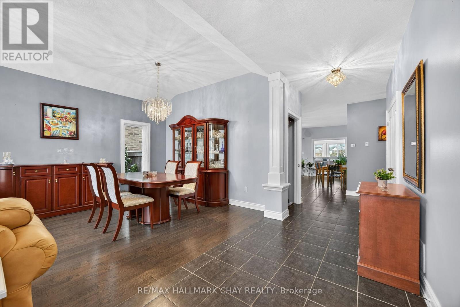 60 BROWNLEY LANE