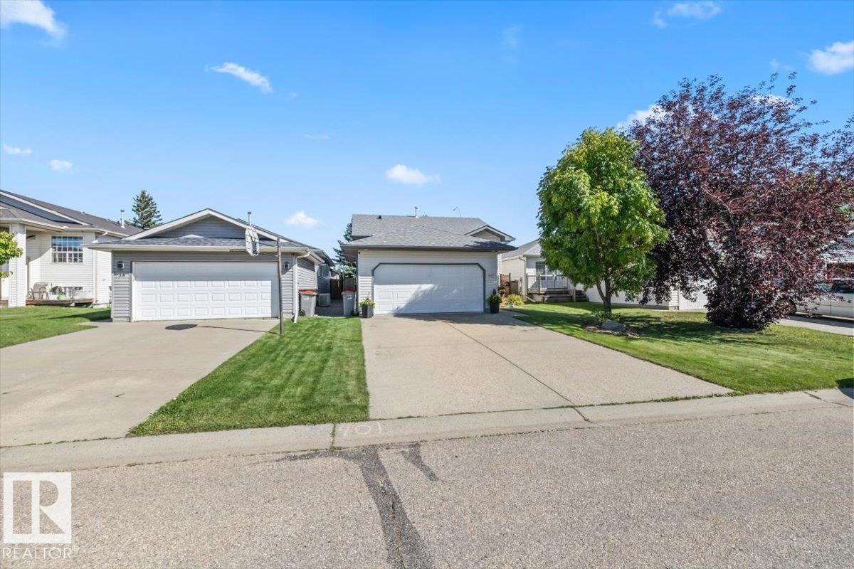 40 HAMPTON PL