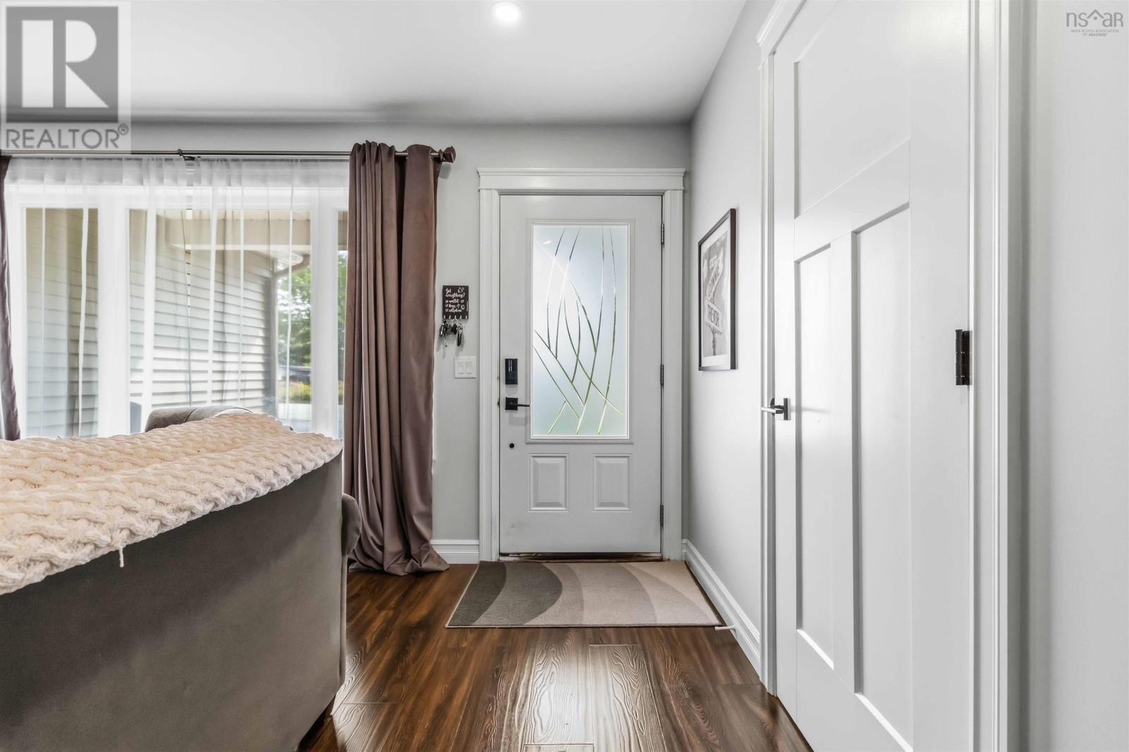 200 Winburn Avenue - Photo 3