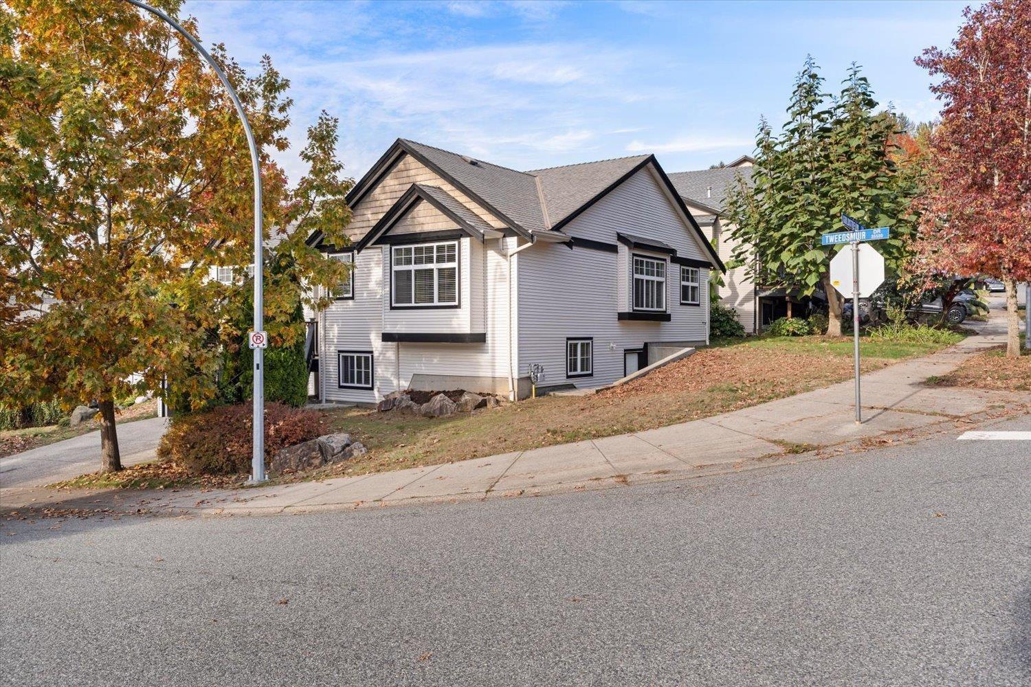 35553 TWEEDSMUIR DRIVE