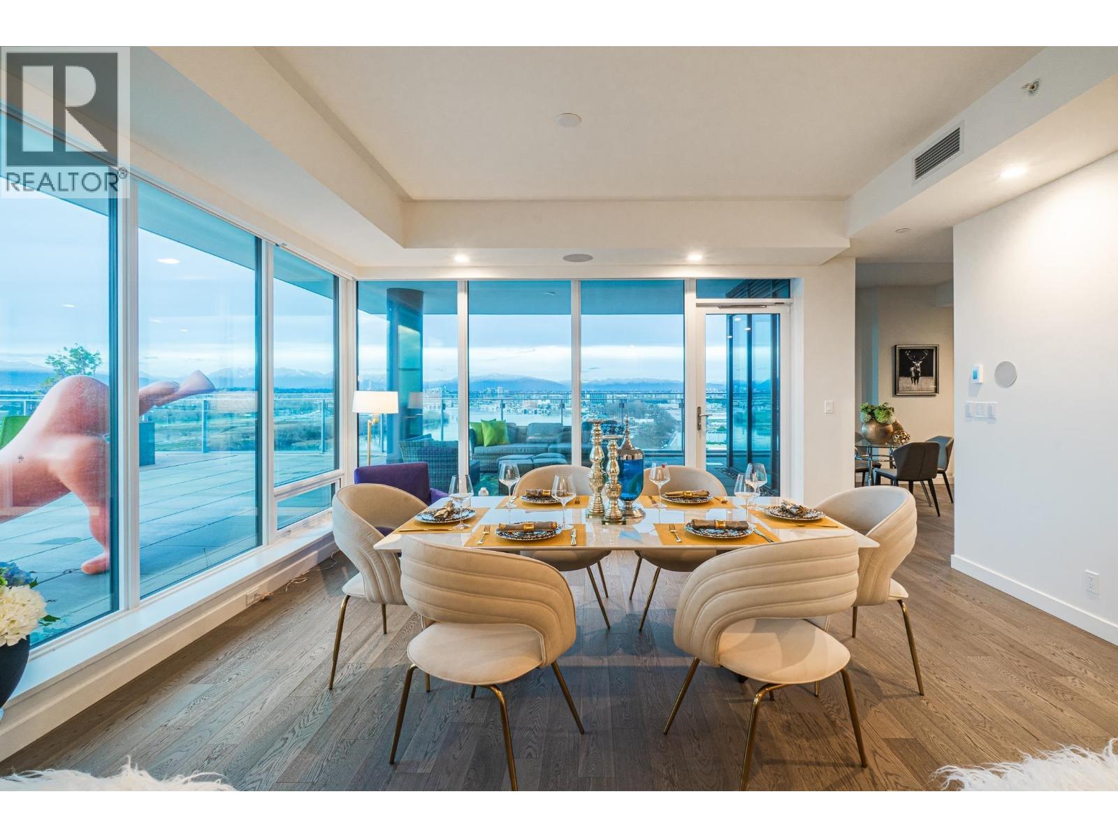 1202 6811 PEARSON WAY