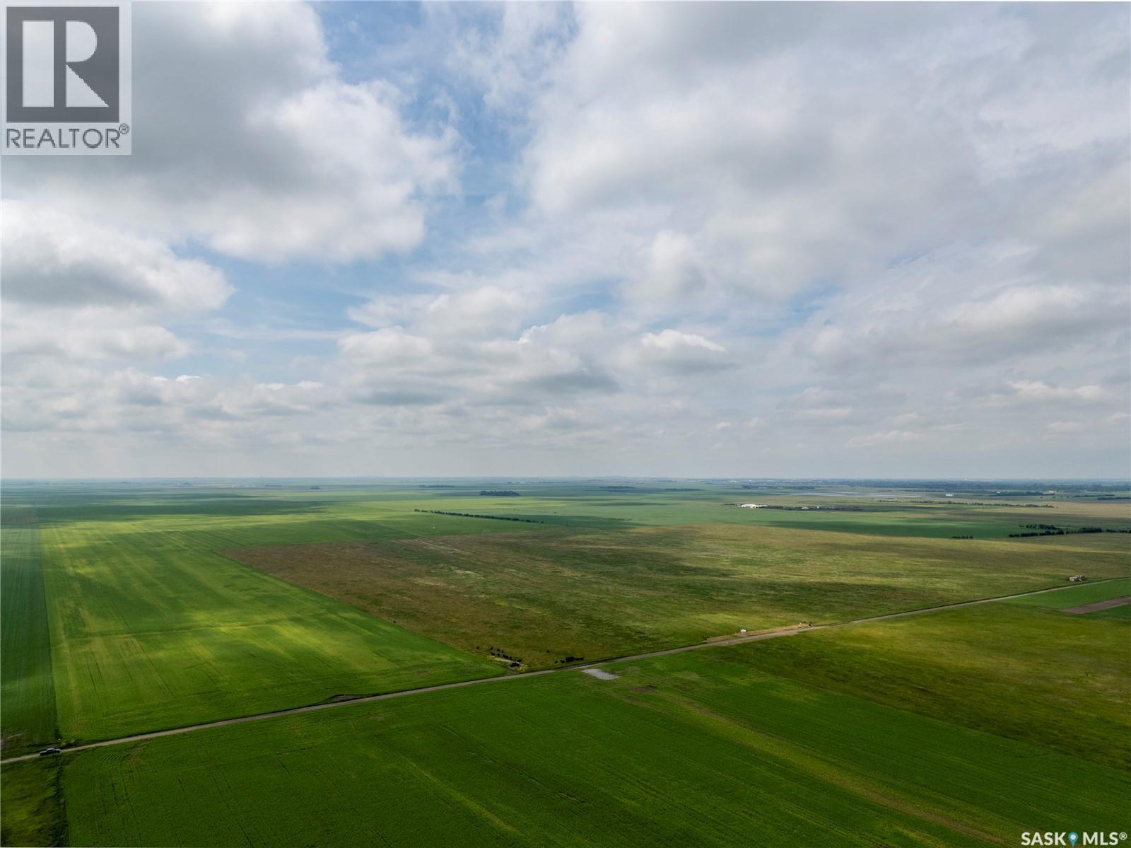 12,511 Acres of Farmland & Yard Sites Near Regina
