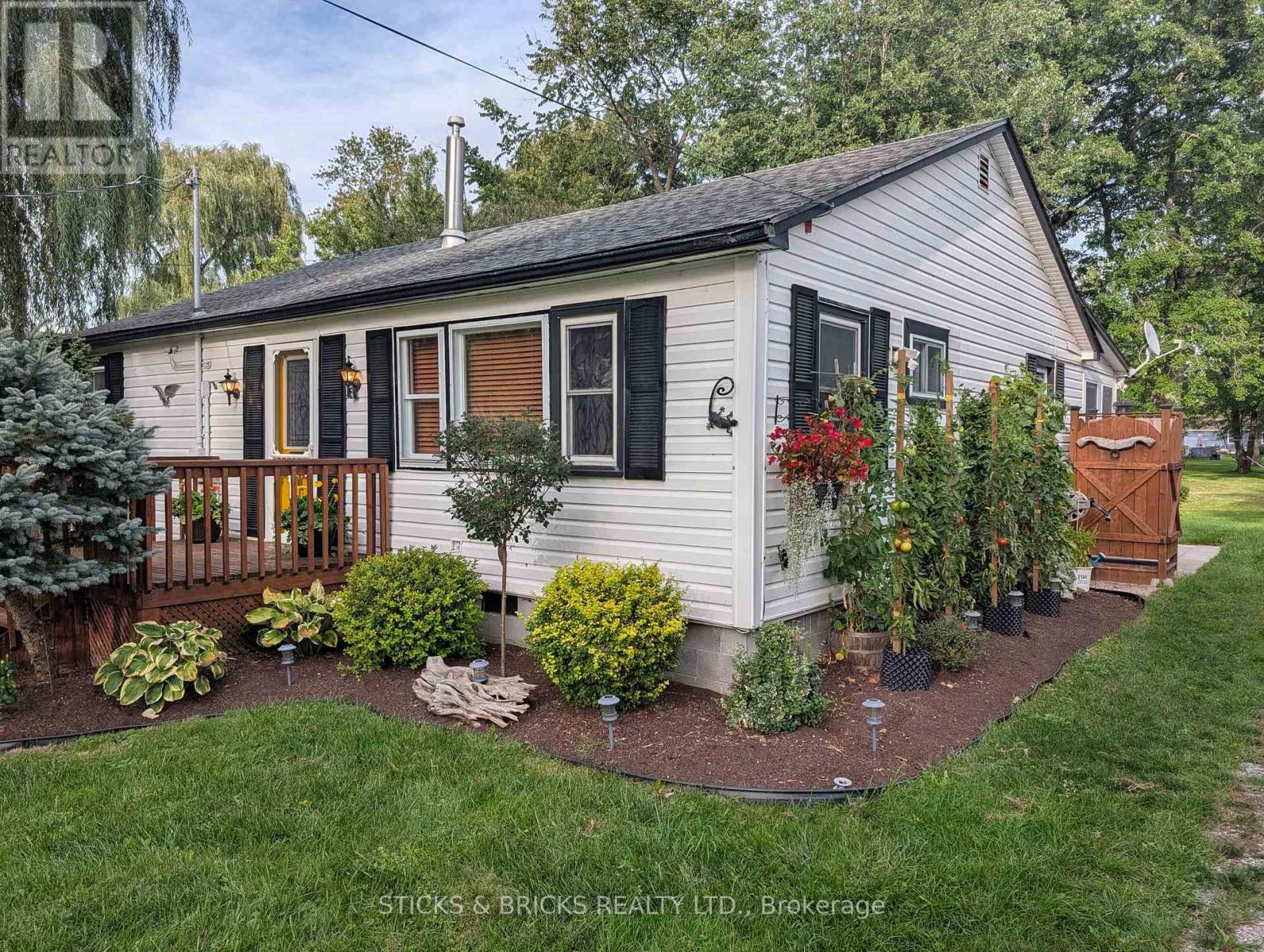 625 SILVER BAY ROAD