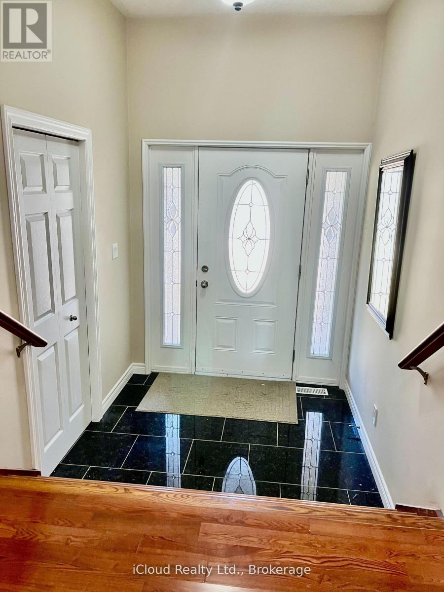 782 BRENTWOOD DRIVE