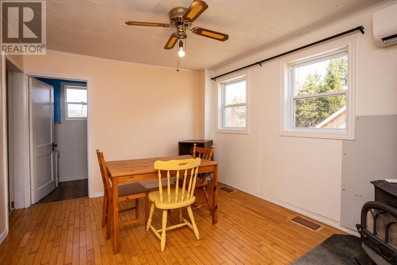 906 COUNTY LINE Road - Photo 2