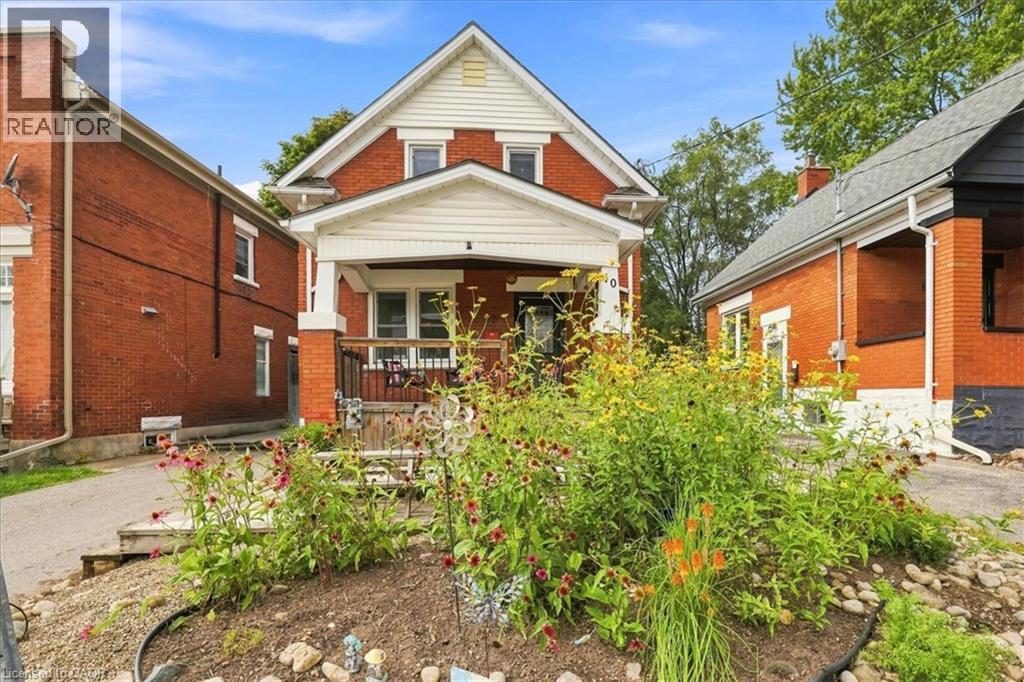 40 GUELPH Street