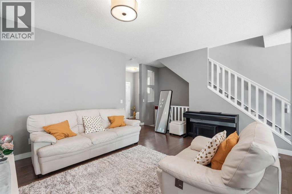 98 Panton Way NW