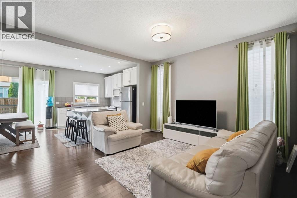 98 Panton Way NW