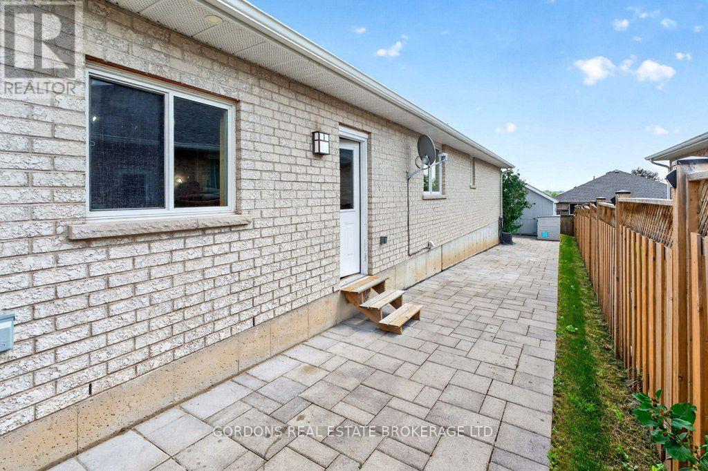 436 BRIDGE STREET W
