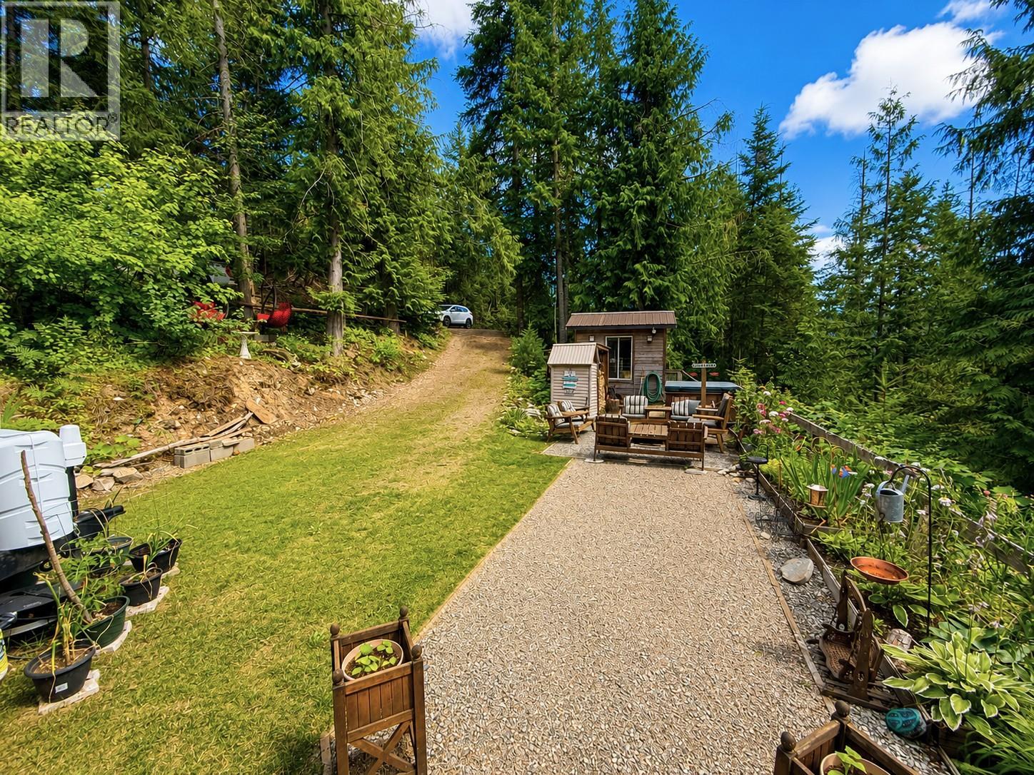87 Dolly Varden Road