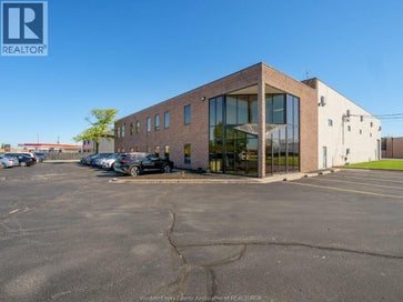2516 BINDER CRESCENT Tecumseh ON N0R 1L0