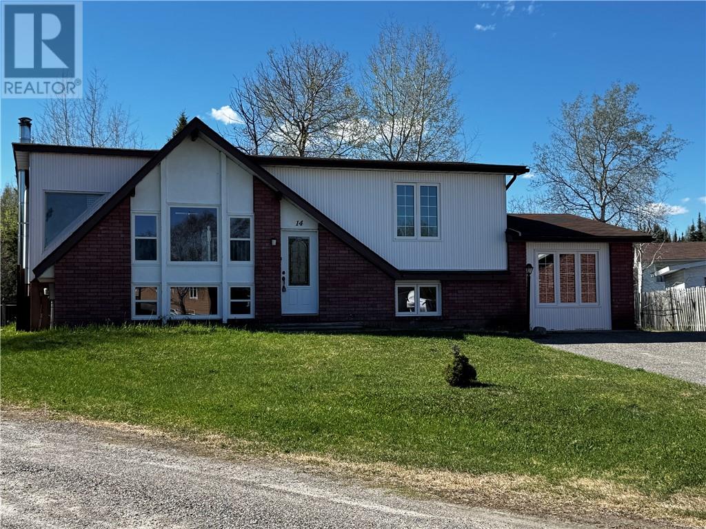 14 LYNNE COURT, CHAPLEAU, ON P0M 1K0 - Image 1375529141.jpeg?d=l