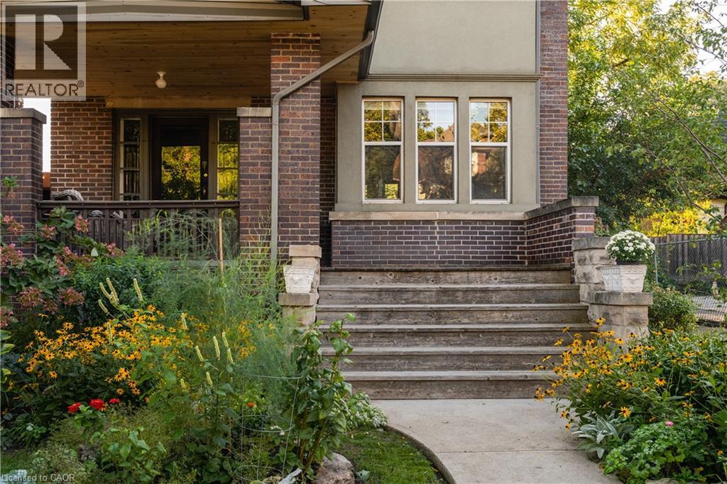 155 SHERMAN Avenue S
