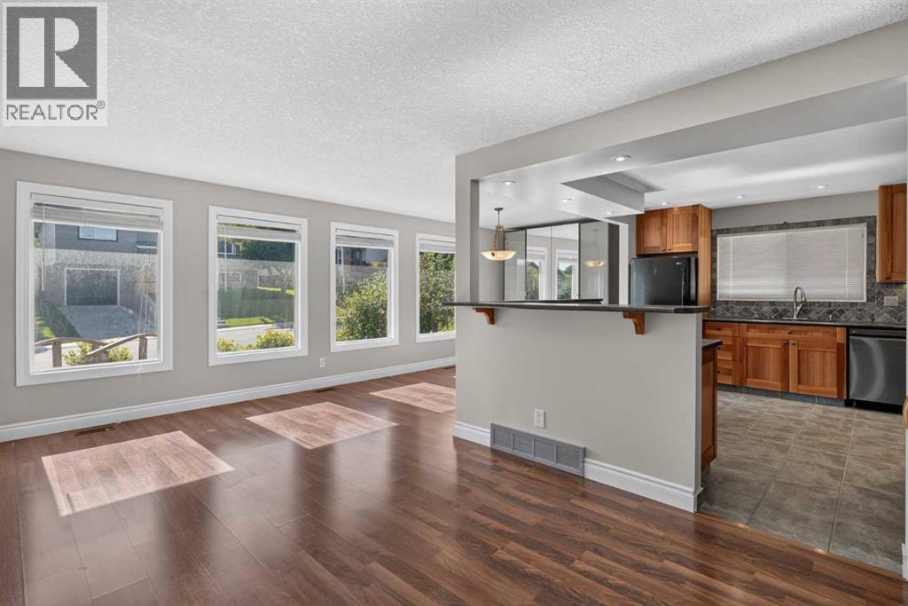 112 Beaconsfield Rise NW