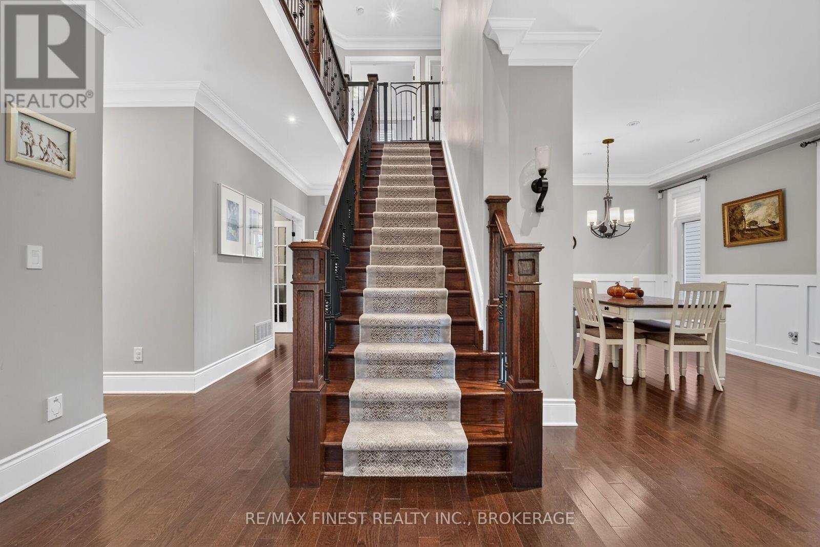 589 FIELDSTONE DRIVE
