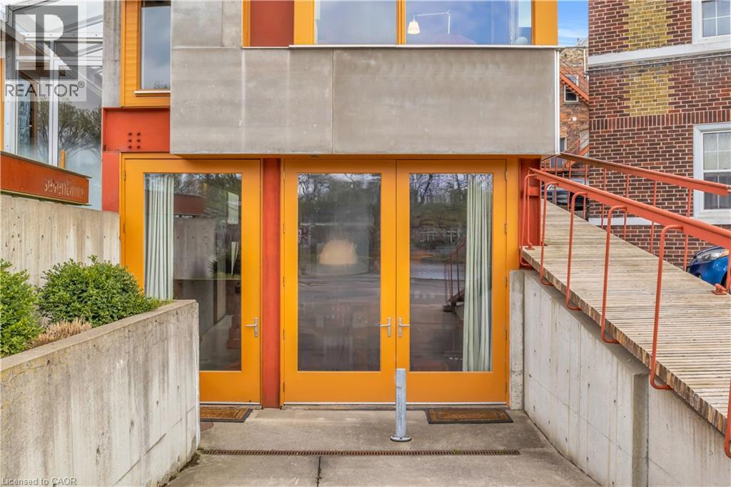 7 COBOURG Street