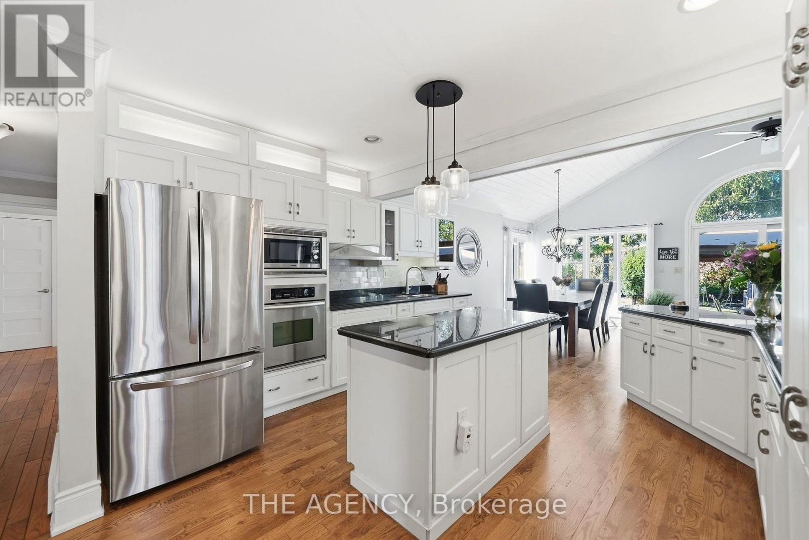 2101 EDINBURGH DRIVE