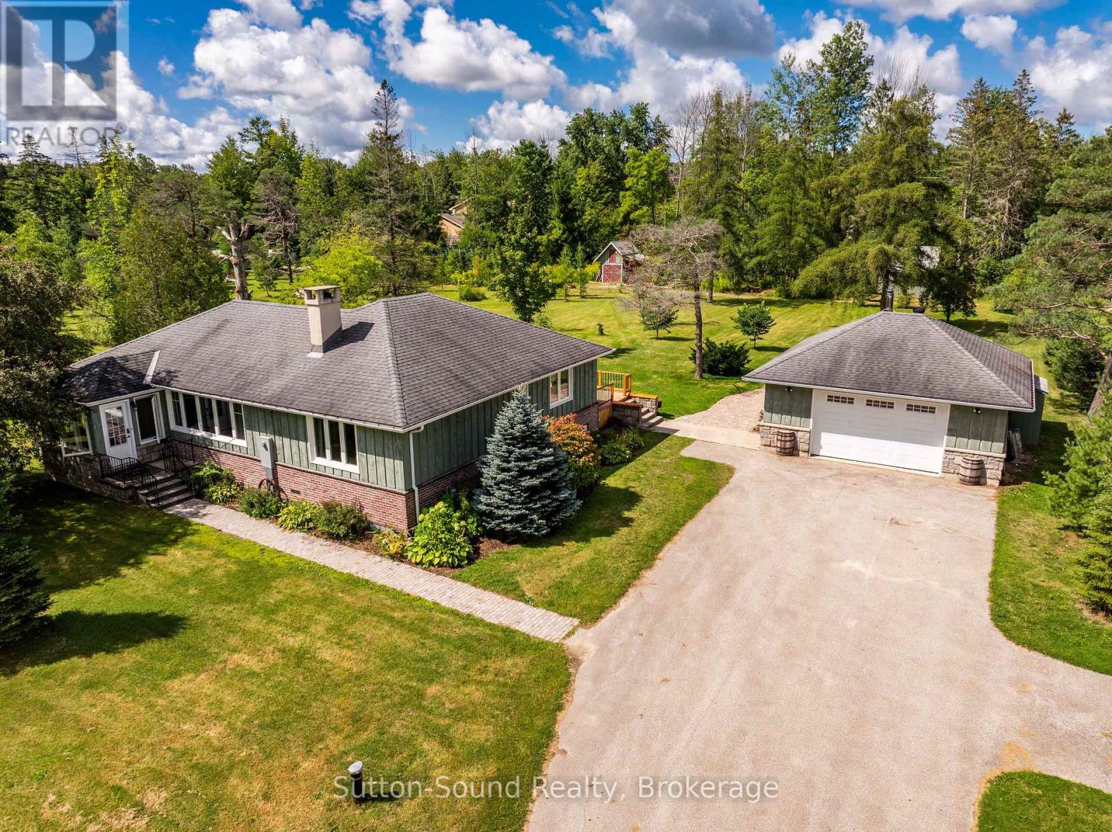 827 13TH STREET W