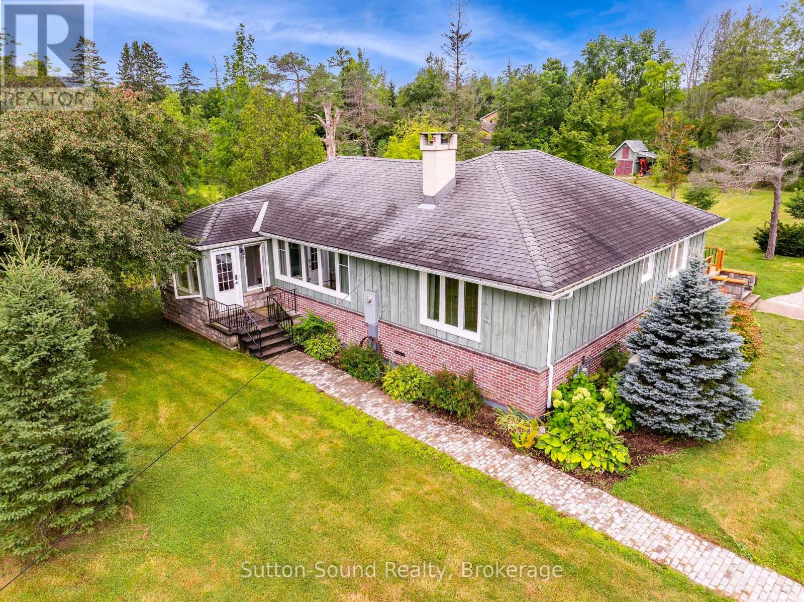 827 13TH STREET W