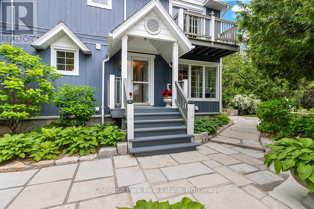 127 PINE TREE HARBOUR ROAD