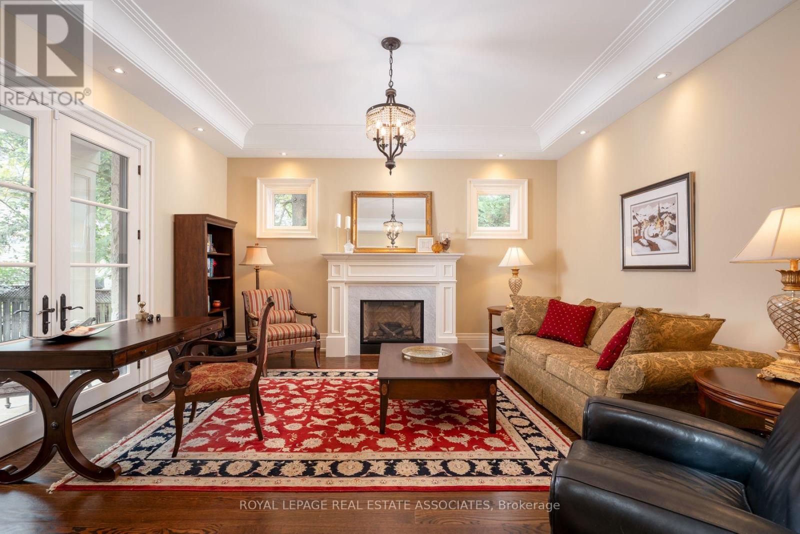 1469 CRESCENT ROAD
