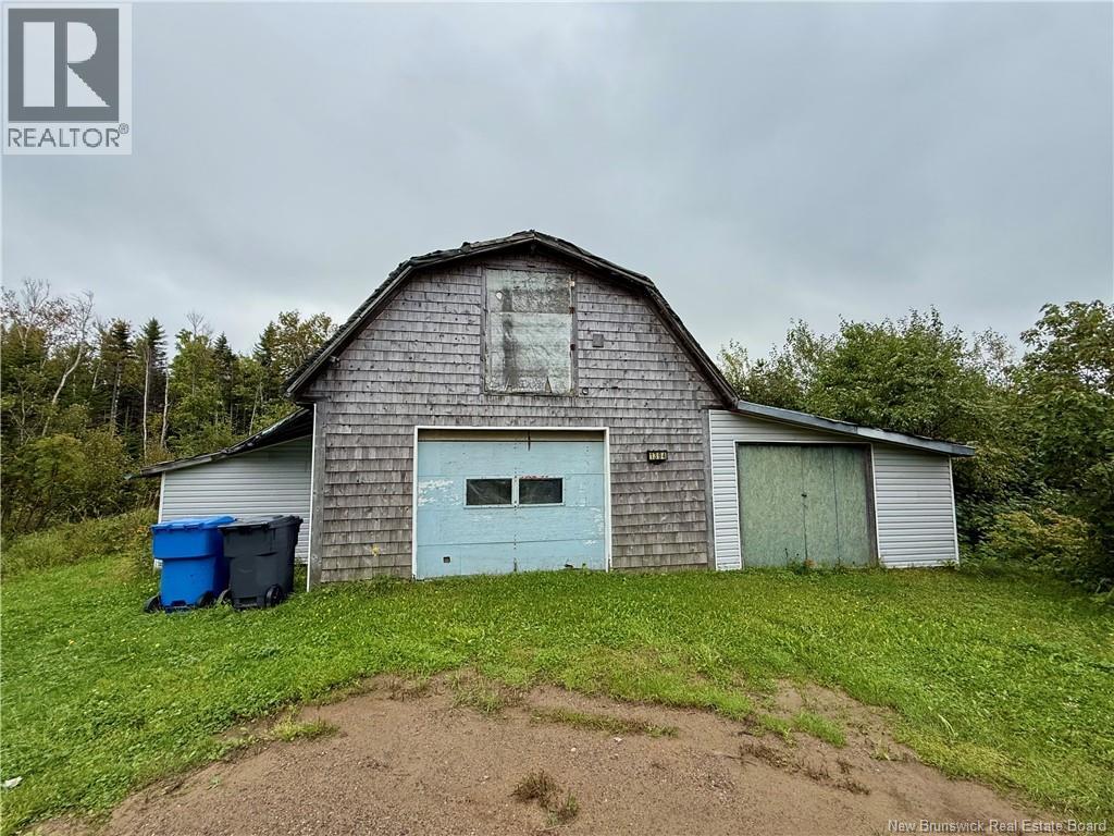 1394 Degrace Street - Photo 2