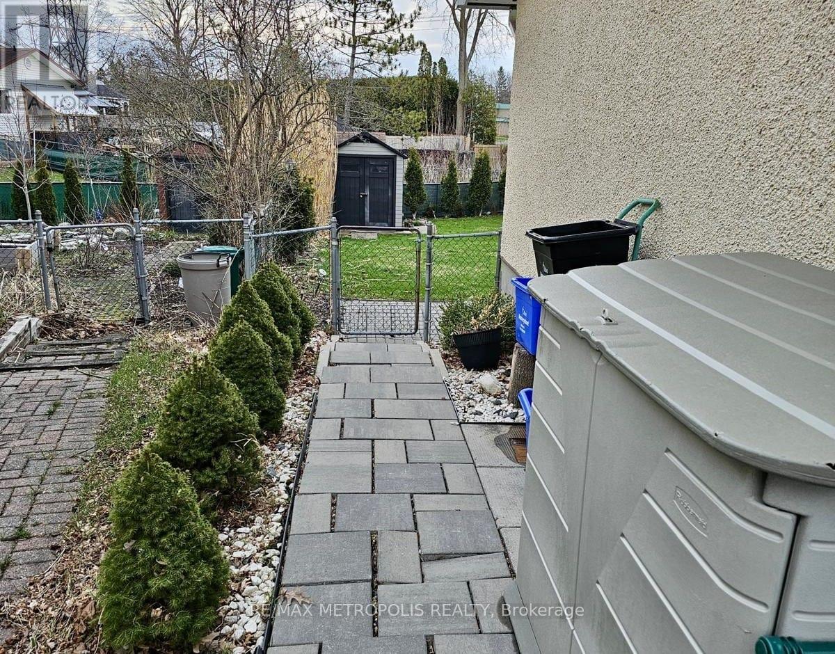 BSMT - 7 MEDHURST DRIVE