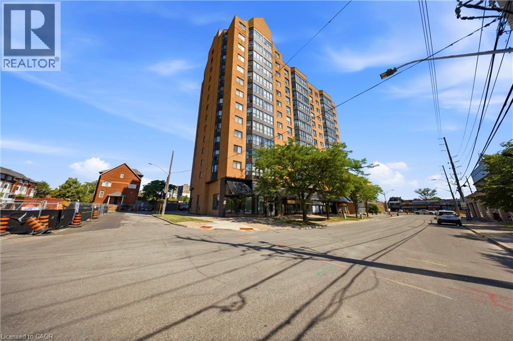 25 AGNES Street Unit# 202