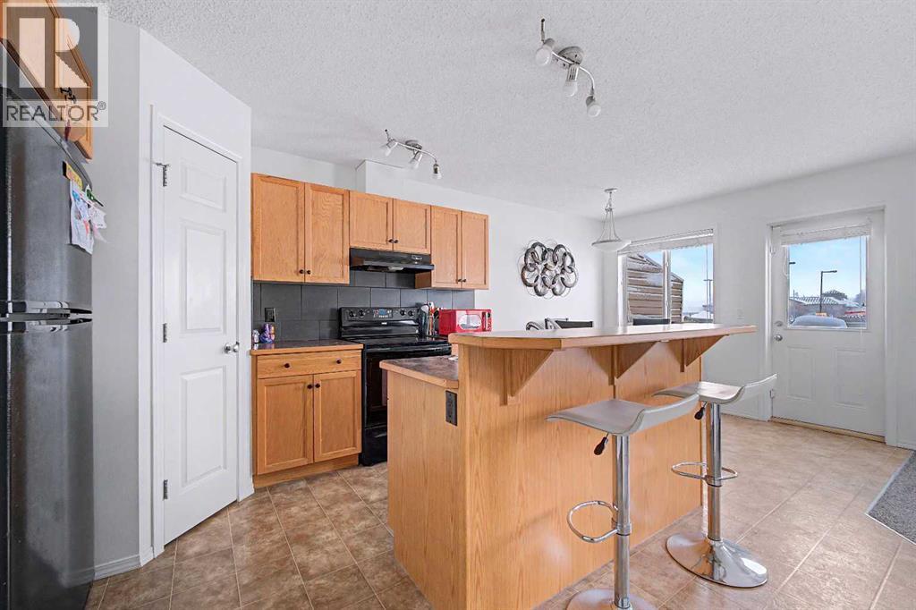 102, 800 Yankee Valley Boulevard SE