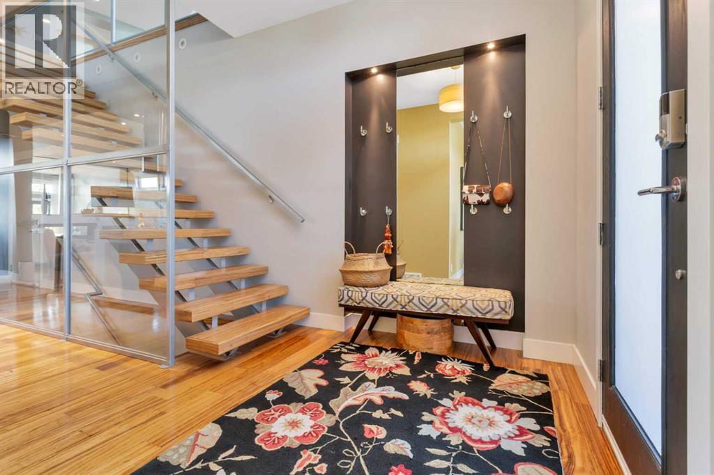 31 Leaside Crescent