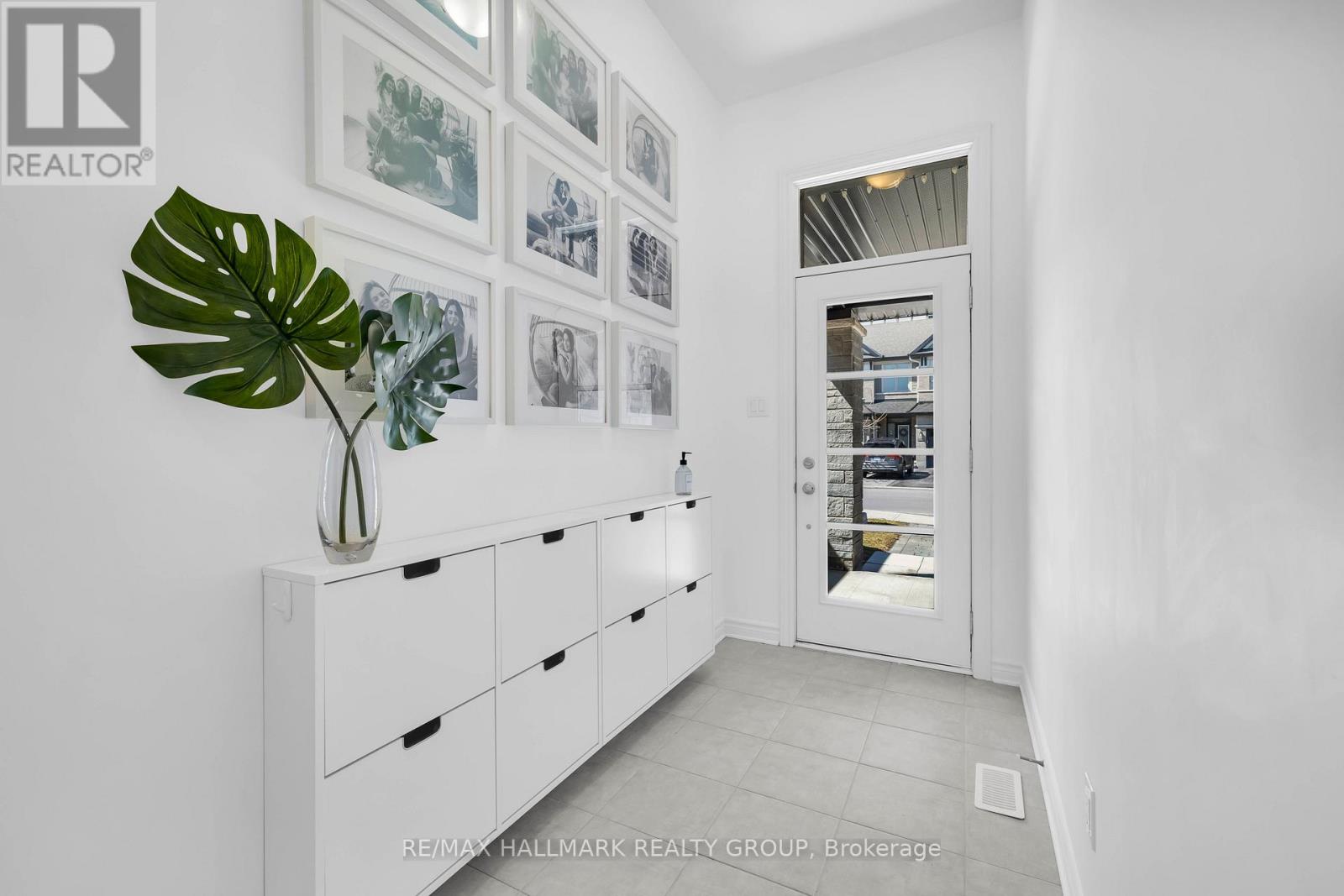 112 CREVASSE ROAD