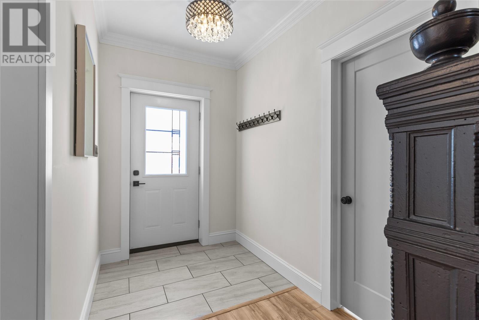 2 Blackmarsh Road