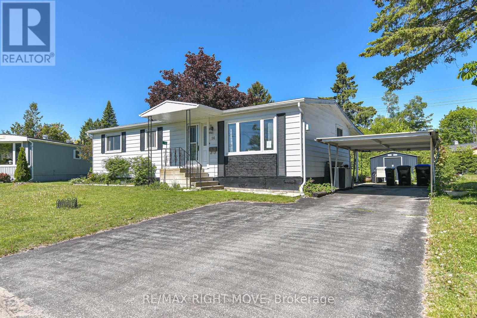 14 MUIR DRIVE