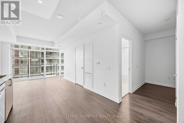 4010 Eglinton Ave W, Toronto (Humber Heights), ON 5