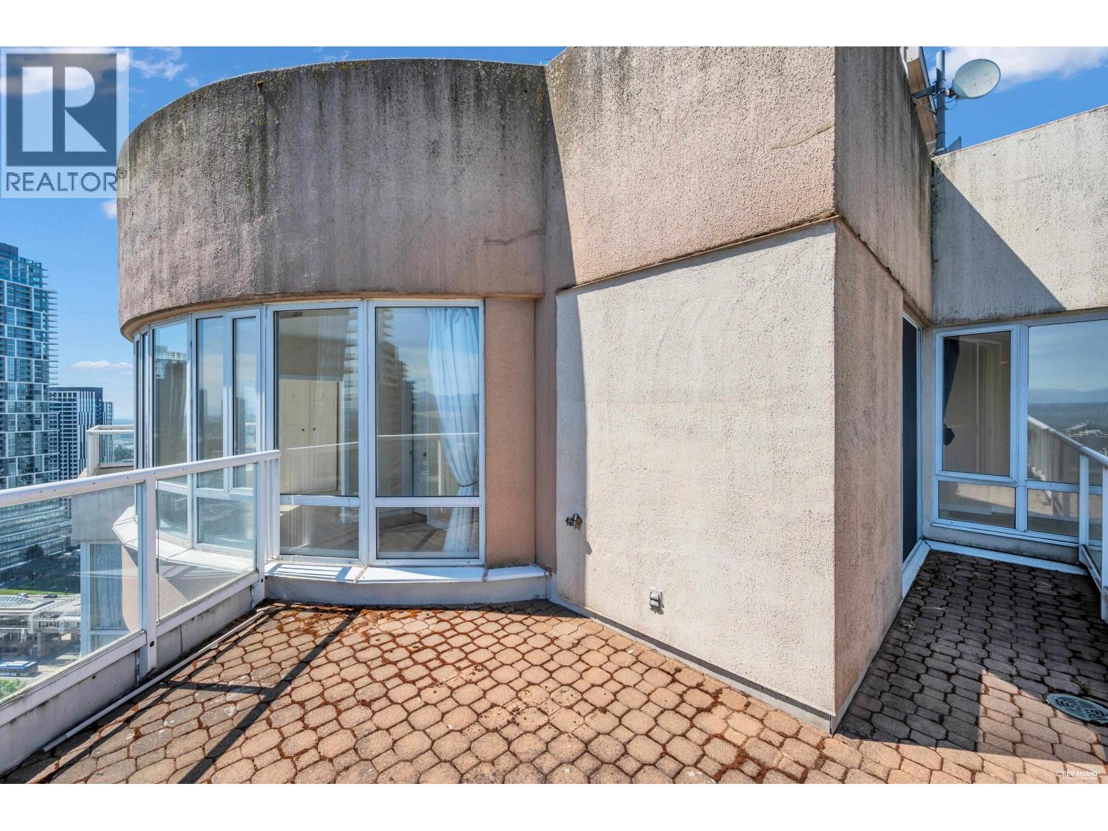 2804 6220 MCKAY AVENUE