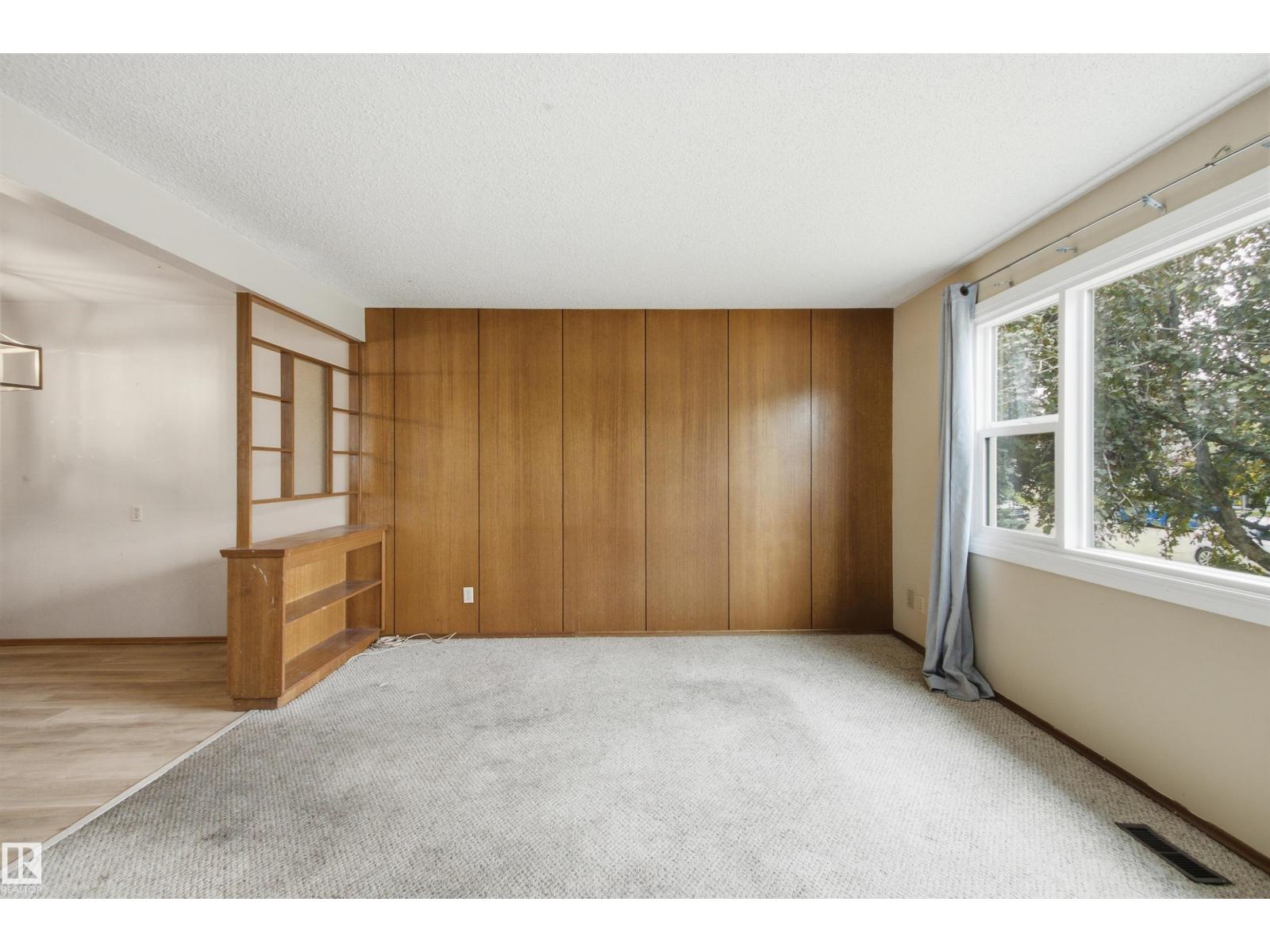 11424 41 AV NW NW
