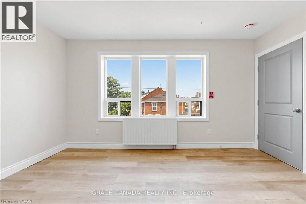 65 SANFORD Avenue S