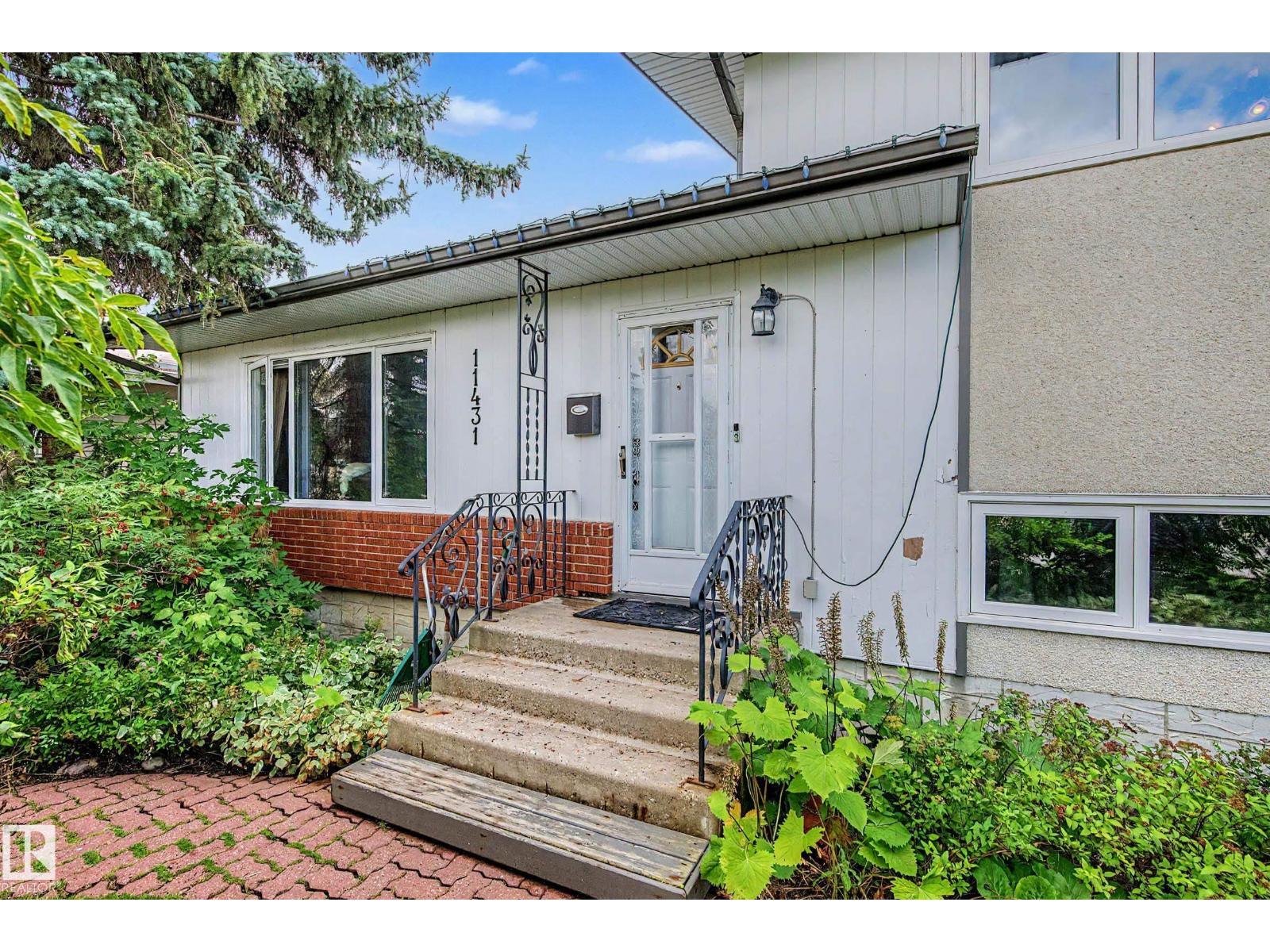 11431 51 AV NW