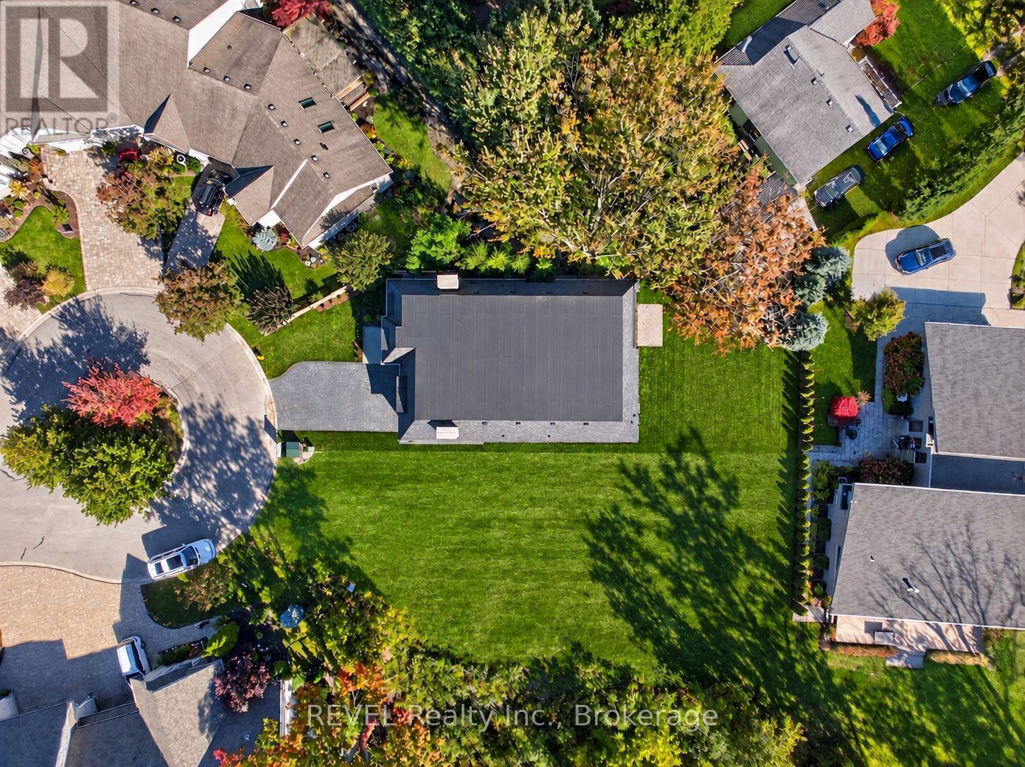 64 BAY BERRY LANE