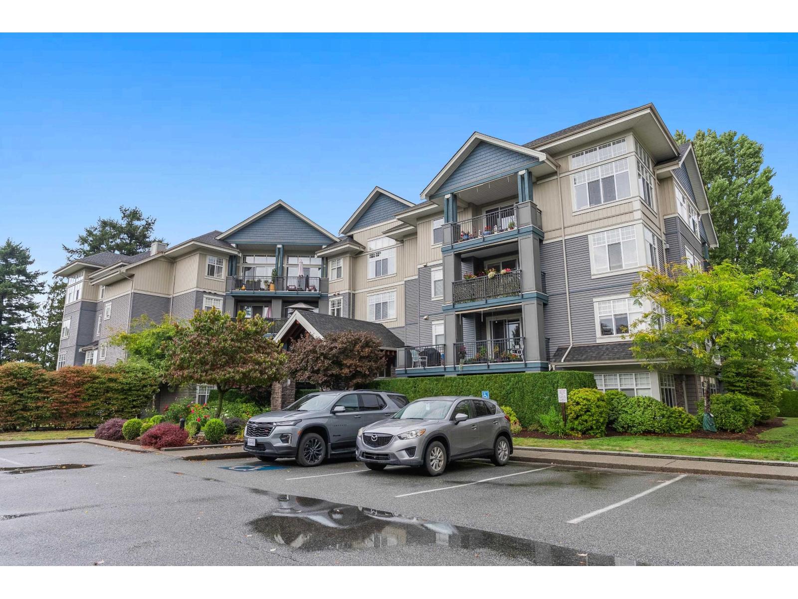 105C 45595 TAMIHI WAY, Garrison Crossing
