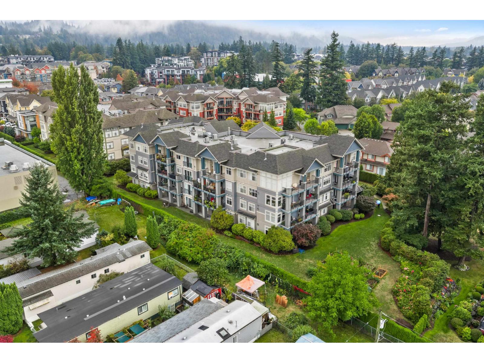 105C 45595 TAMIHI WAY, Garrison Crossing
