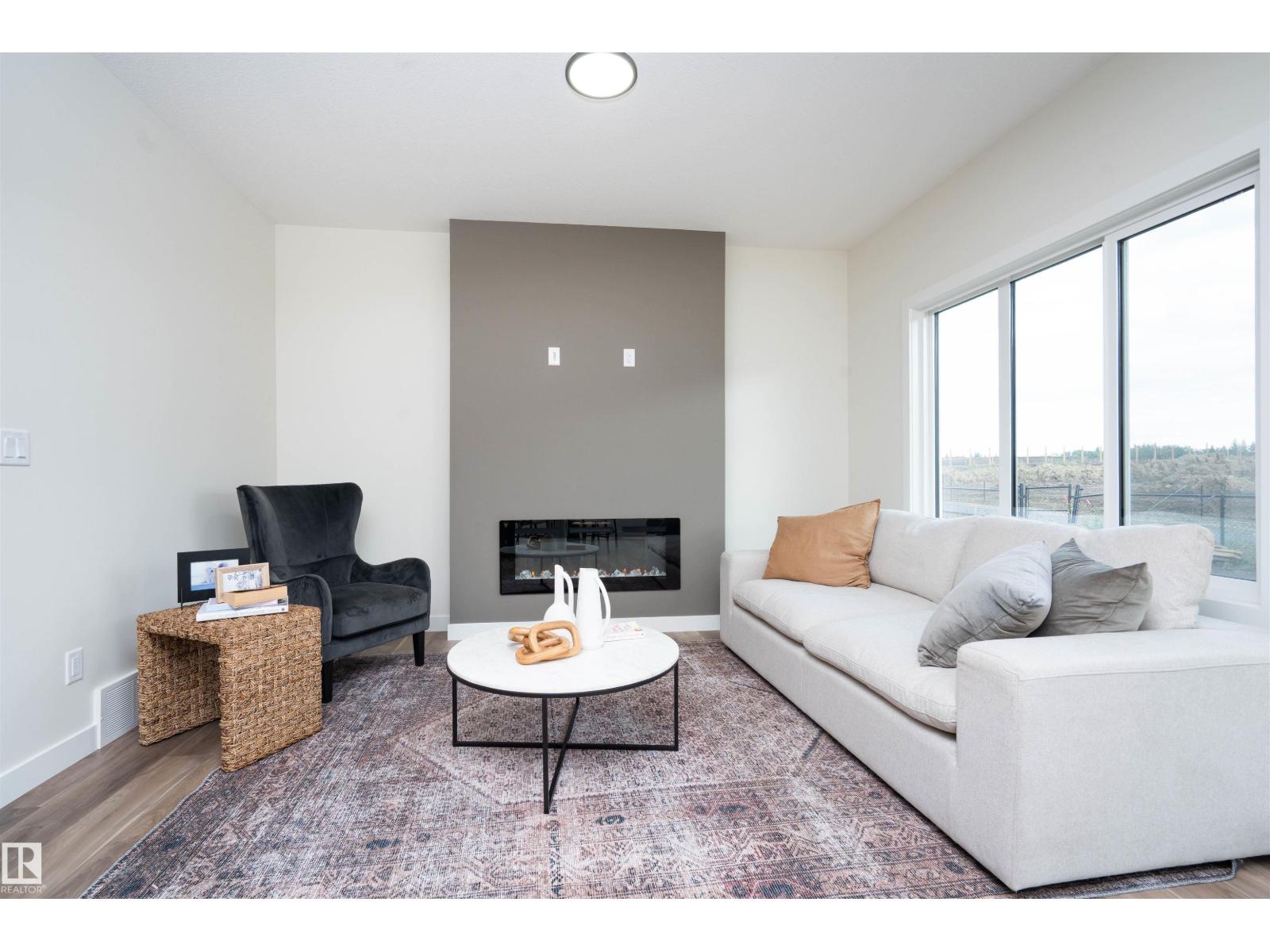 2623 5 AV SW