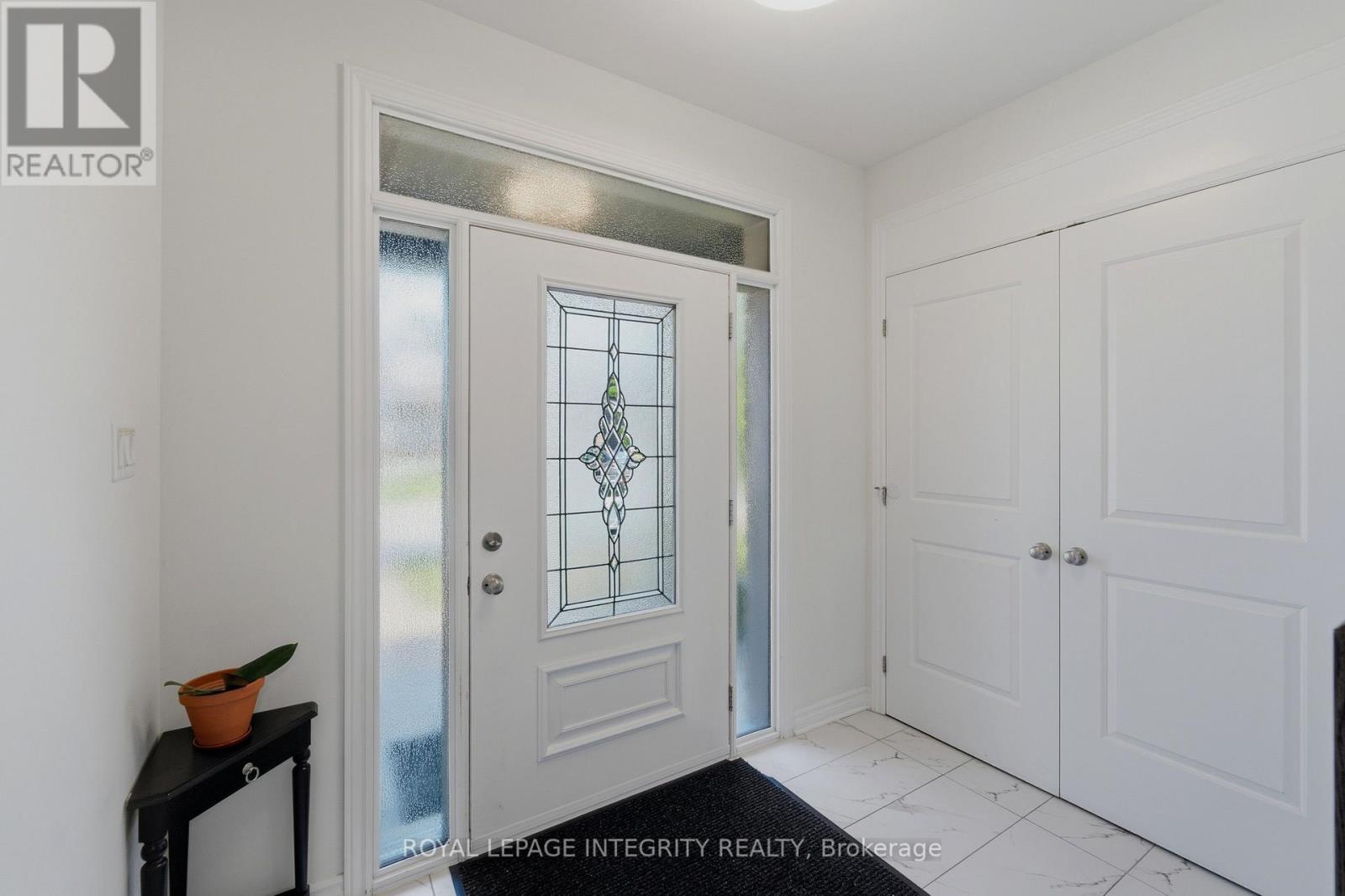 43 CENTO WAY